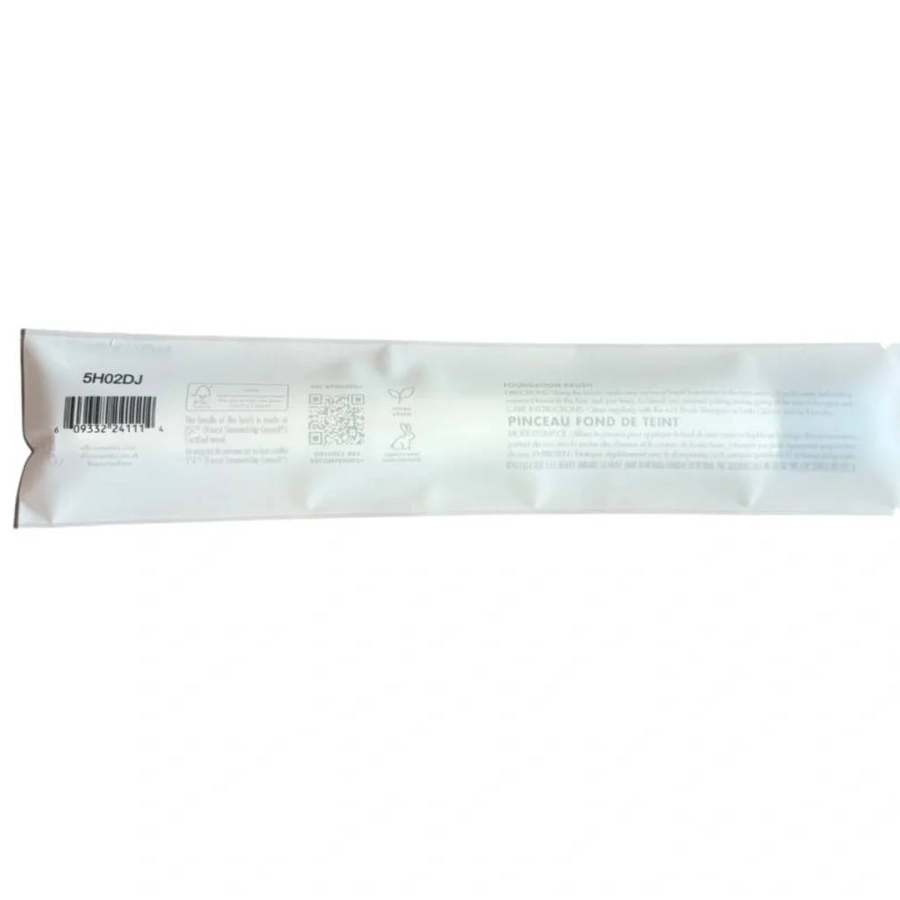 E.L.F. Foundation Brush